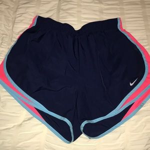 Nike short